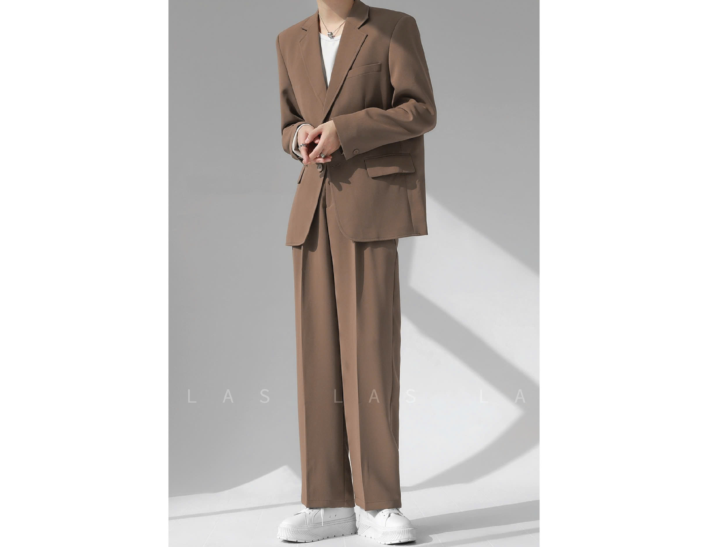 set suit